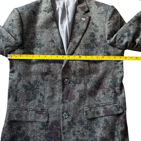 Edge By WD-NY Men’s Grey Floral Blazer Size Medium EUC - Picture 2 of 7